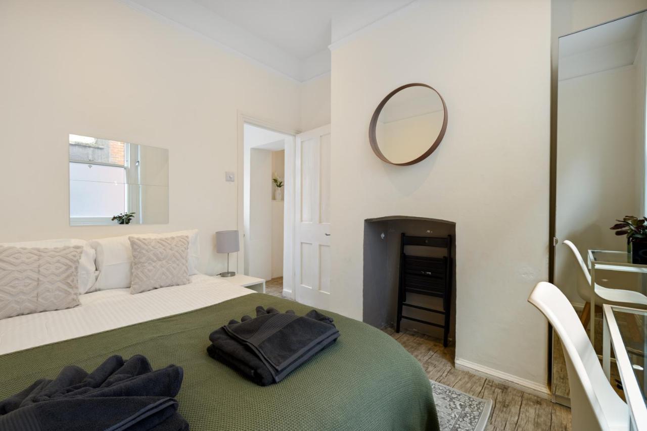 Appartamento Heart Of London: 3 Bed Near Oxford St And Subway Esterno foto